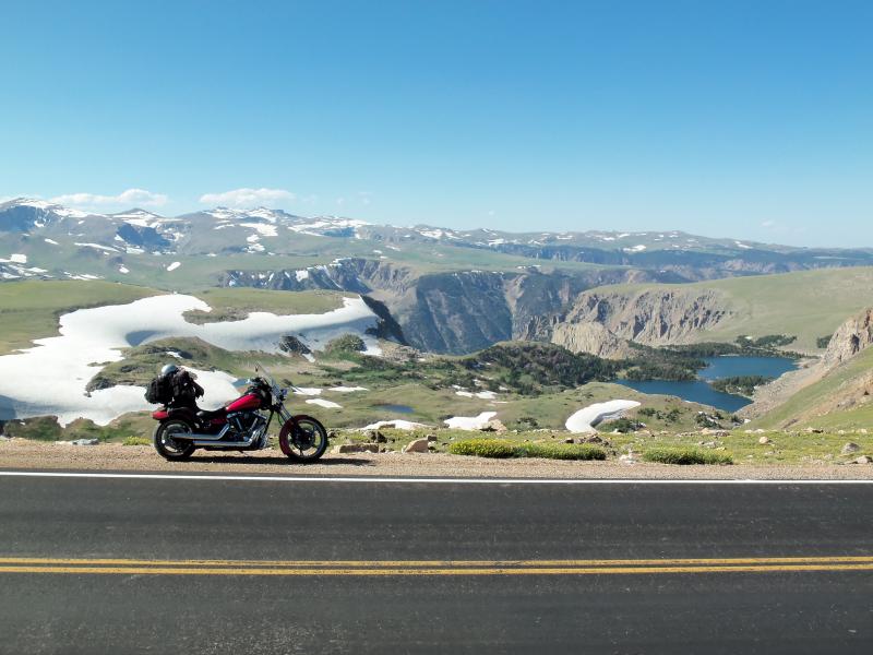 Twin-Lakes,-near-the-Beartooth-Pass wyoming motorcycle ride