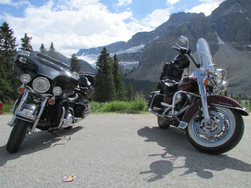 icefields parkway motorcycle ride alberta canada