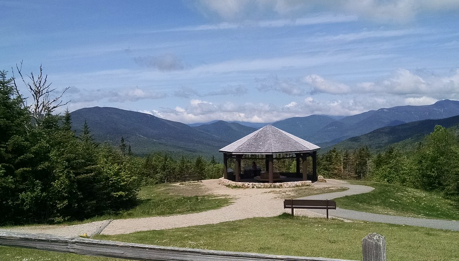 The great NW motorcycle ride along the Kancamagus highway will give you great views of the White Mountains