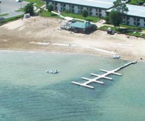 Tawas Bay Beach Resort |  Michigan